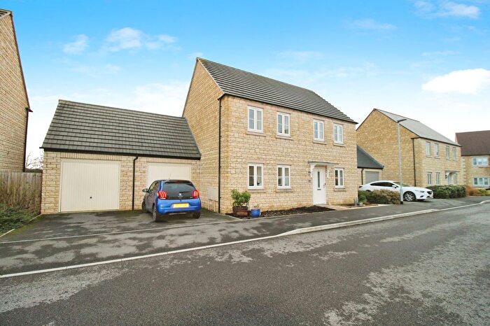 4 Bedroom Detached House For Sale In Hitchings, Cricklade, SN6