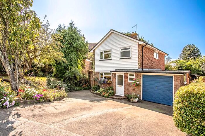 3 Bedroom Detached House For Sale In Harecombe Road, Crowborough, TN6