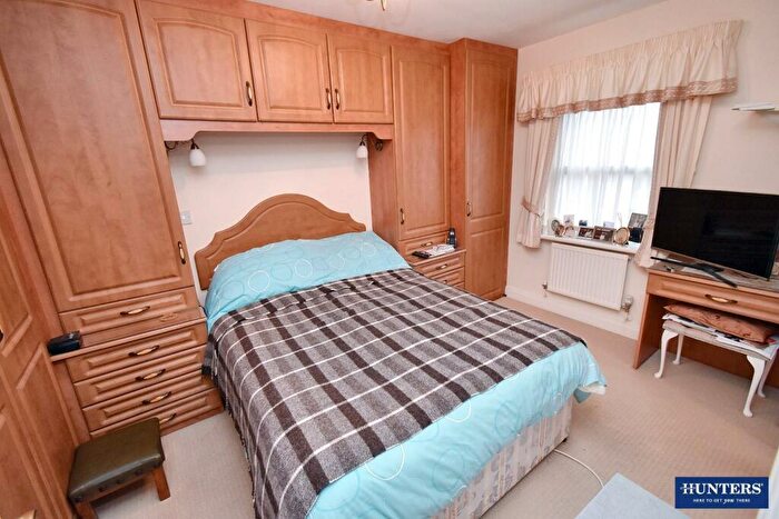 3 Bedroom End Of Terrace House For Sale In Newgate End, Wigston, LE18