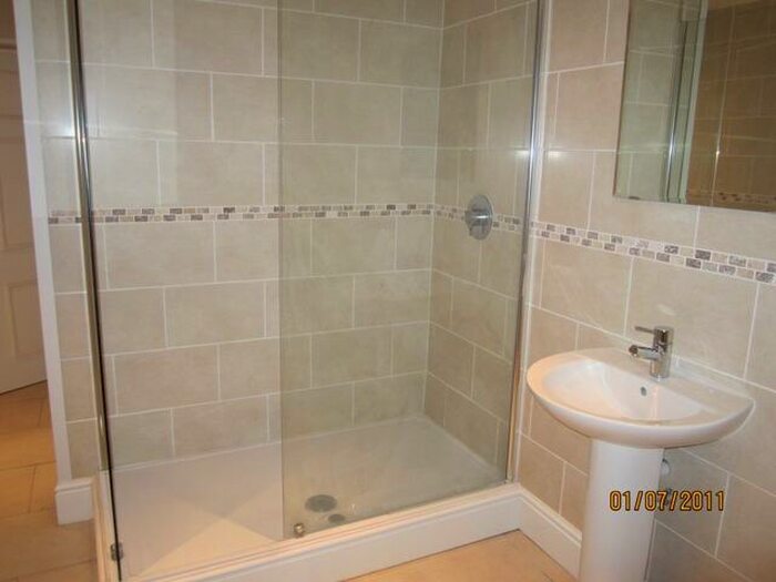 4 Bedroom Flat To Rent In Ref – Pembroke Road, BS8