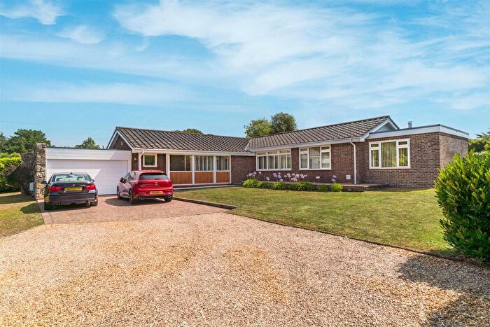4 Bedroom Detached Bungalow For Sale In Yarmouth, Isle Of Wight, PO41
