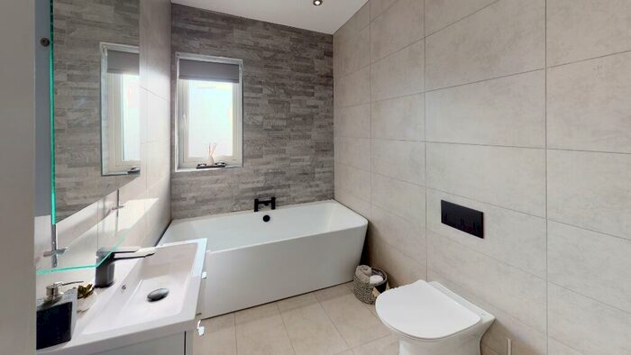 6 Bedroom Terraced House To Rent In Albert Road, Lenton, Nottingham, NG7