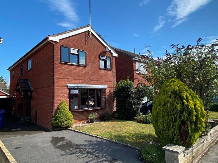 4 Bedroom Detached House For Sale In Greenacres Drive, Uttoxeter, ST14