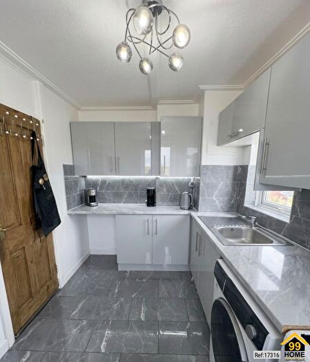 1 Bedroom Flat For Sale In Northwood Tower, London, Greater, E17