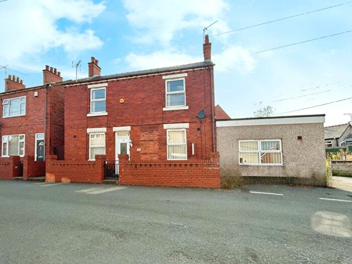 3 Bedroom Detached House For Sale In North Road, Ponciau, LL14