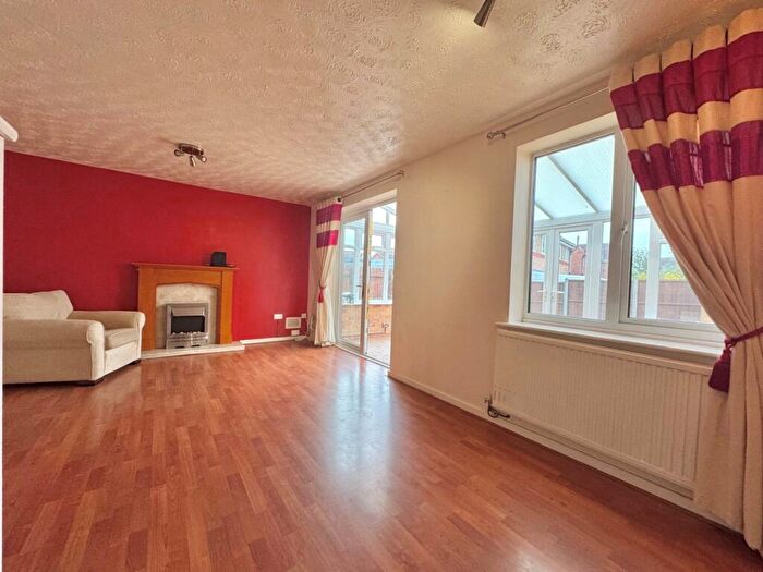 3 Bedroom Semi-Detached House For Sale In Manners Drive, Melton Mowbray, LE13