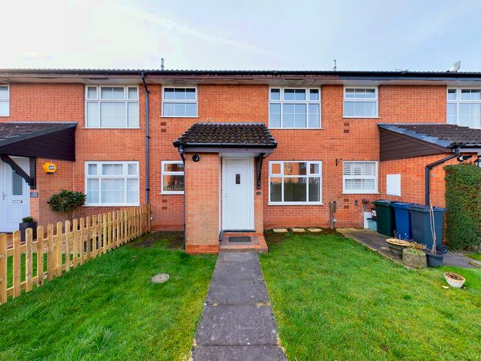 1 Bedroom Maisonette To Rent In Copners Drive, Holmer Green, High Wycombe HP15