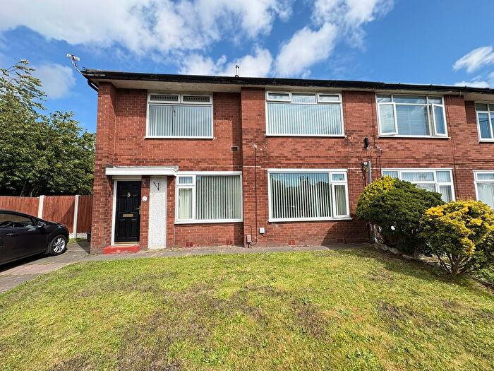 2 Bedroom Flat For Sale In Northway, Maghull, L31