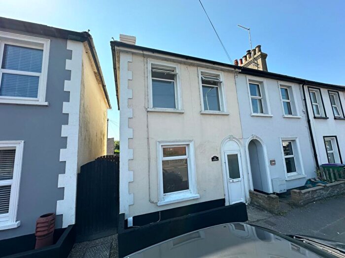 2 Bedroom End Of Terrace House To Rent In Seabrook Road, Hythe, CT21