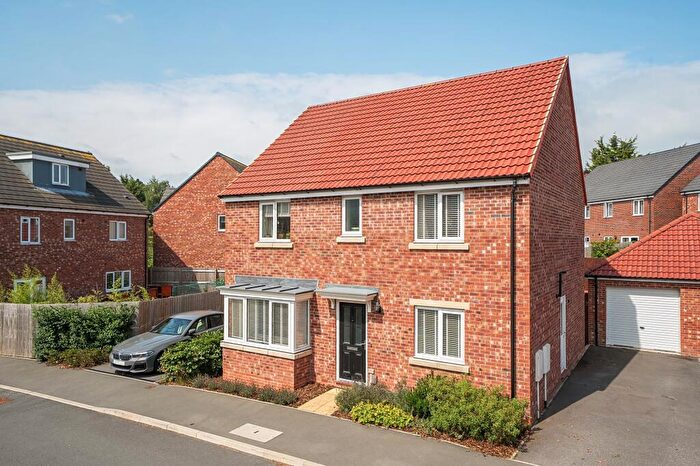 4 Bedroom Detached House To Rent In Grainbeck Rise, Killinghall, HG3