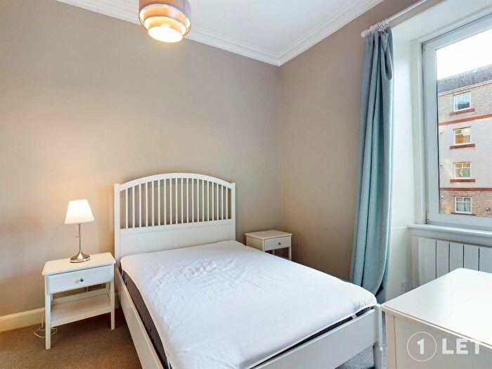 1 Bedroom Flat To Rent In Stewart Terrace, Gorgie, Edinburgh, EH11