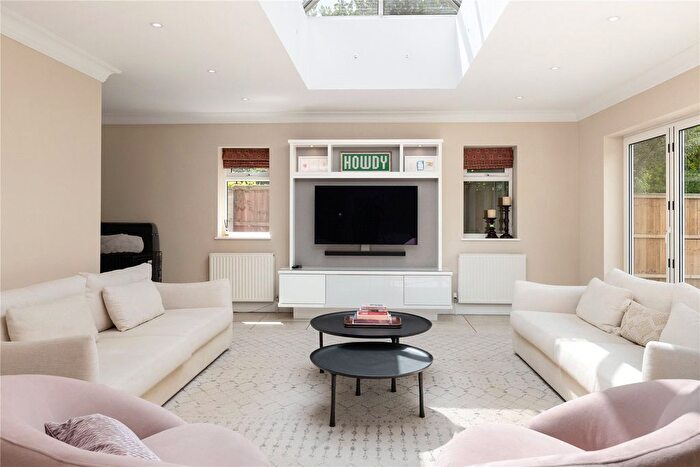 6 Bedroom Detached House To Rent In Copsem Drive, Esher, KT10