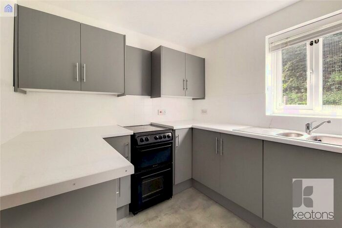 1 Bedroom Flat To Rent In Century House, Armoury Road, London, SE8
