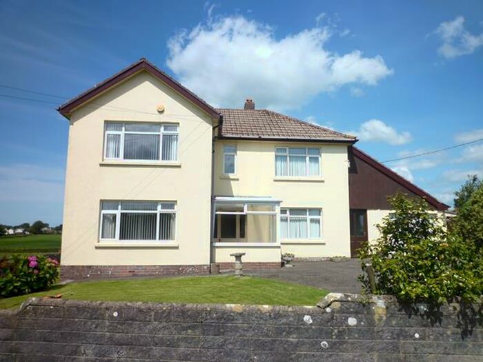 4 Bedroom Town House To Rent In Halwill, Beaworthy, EX21