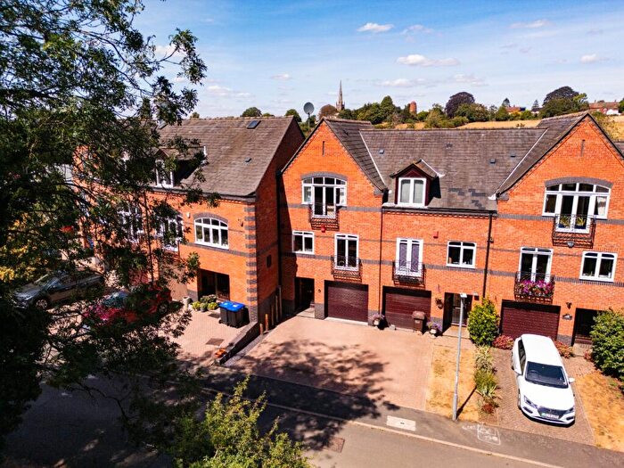3 Bedroom Town House For Sale In Brindley Quays, Braunston, Northamptonshire, NN11