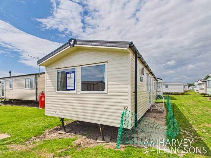 2 Bedroom Mobile/park Home For Sale In Winchelsea, TN36