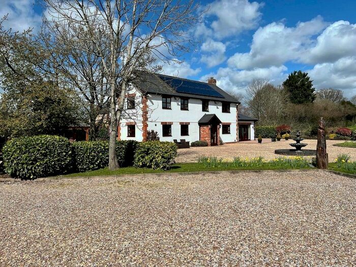 4 Bedroom Detached House For Sale In Upton Bishop, Ross-On-Wye, HR9