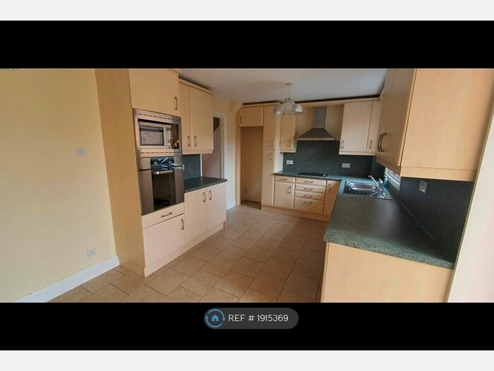 3 Bedroom Terraced House To Rent In Field Walk, Godmanchester, Huntingdon, PE29