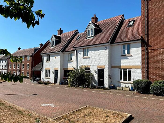 5 Bedroom Terraced House To Rent In Honduras Gardens, Newton Leys, MK3