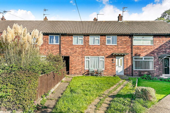 3 Bedroom Terraced House For Sale In Sigston Road, Beverley, HU17