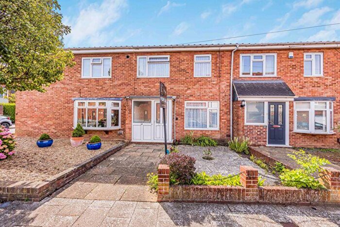 3 Bedroom Terraced House For Sale In Warblington Street, Old Portsmouth, PO1