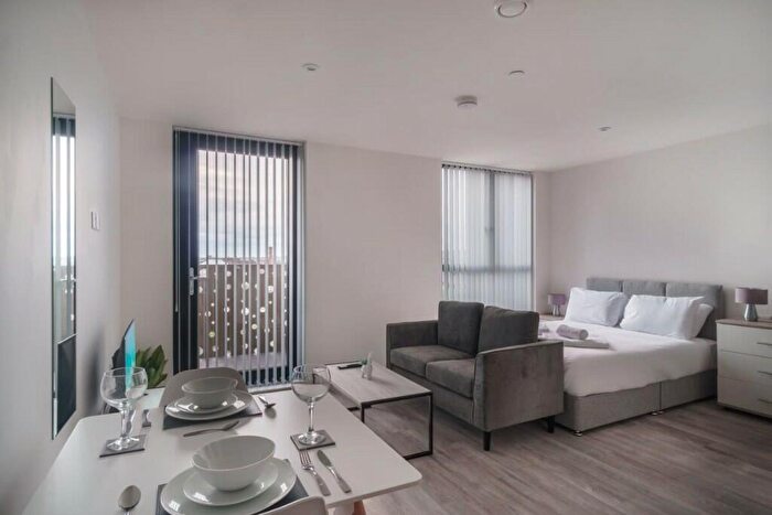 1 Bedroom Serviced Apartments To Rent In Wellington Street, Liverpool, Merseyside, L3