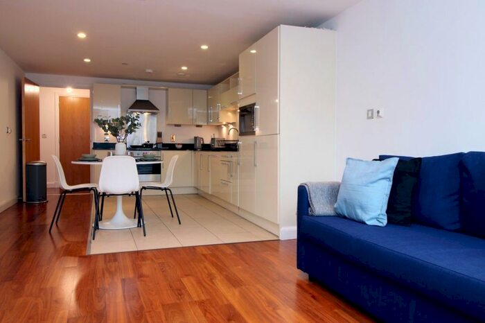 1 Bedroom Flat To Rent In David Morgan Apartments, Cardiff, CF10