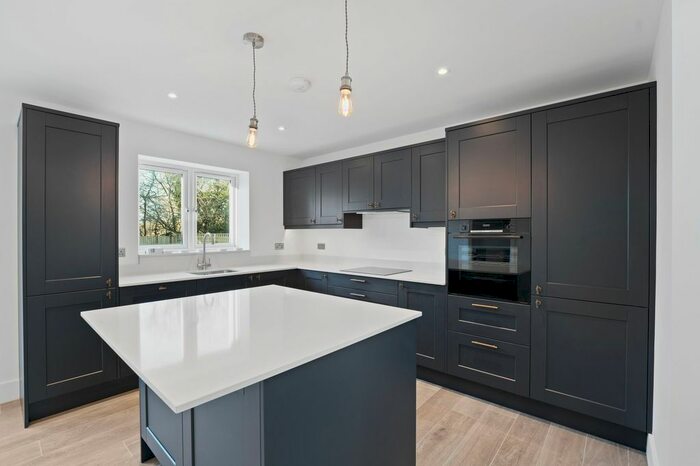 3 Bedroom Detached House For Sale In Little Surrenden, Bethersden, TN26