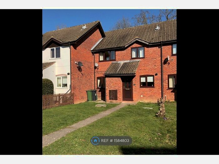 2 Bedroom Terraced House To Rent In Pettys Brook Road, Chineham, Basingstoke, RG24