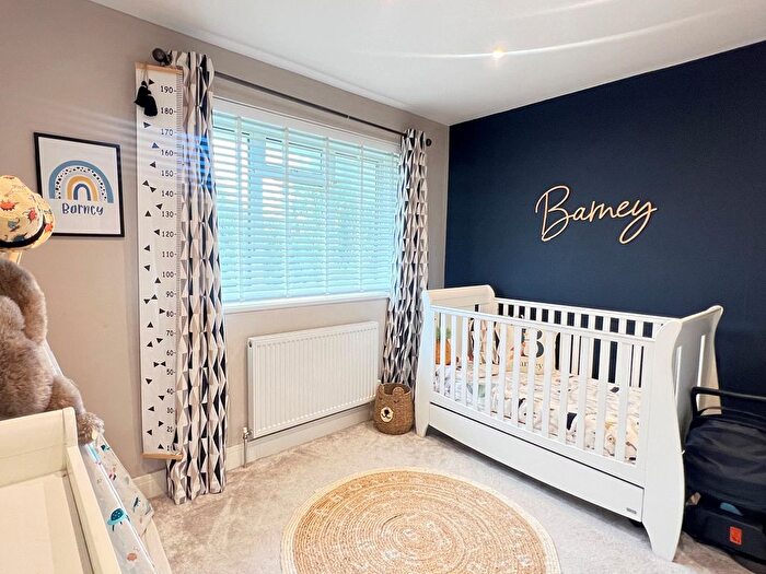 3 Bedroom Terraced House For Sale In Tiverton Drive, Bexhill On Sea, TN40