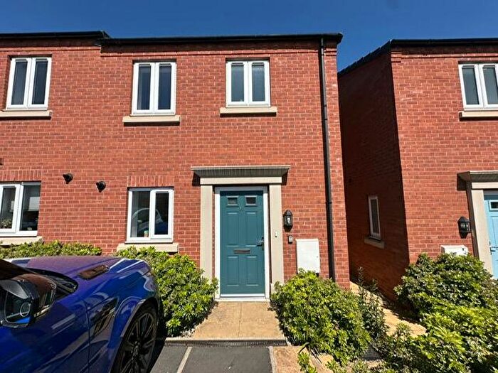 3 Bedroom End Of Terrace House To Rent In Saxelbye Avenue, Derby, DE1