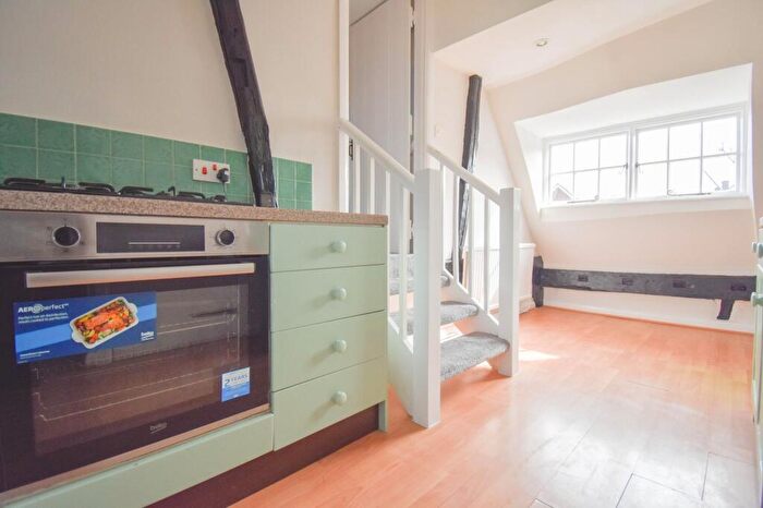 1 Bedroom Apartment For Sale In Bunyans Mead, Elstow, MK42
