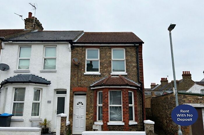 1 Bedroom Property To Rent In St Davids Road, Ramsgate, Kent, CT11