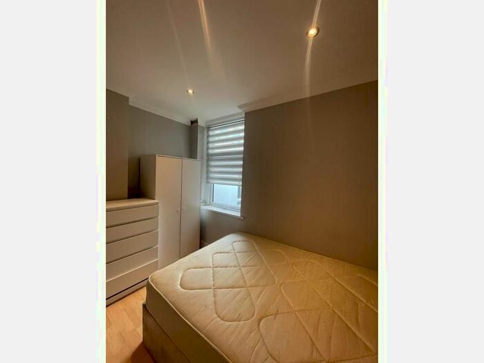 1 Bedroom Flat To Rent In Marlborough Road, Roath, Cardiff, CF23