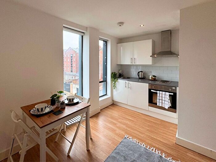 Studio To Rent In Upper Hill Street, Liverpool, Merseyside, L8