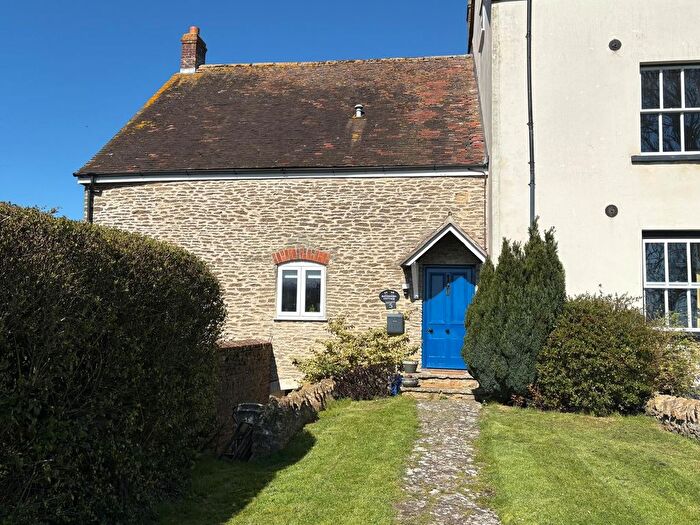 1 Bedroom Maisonette For Sale In Stour Hill House, West Stour, Gillingham, SP8