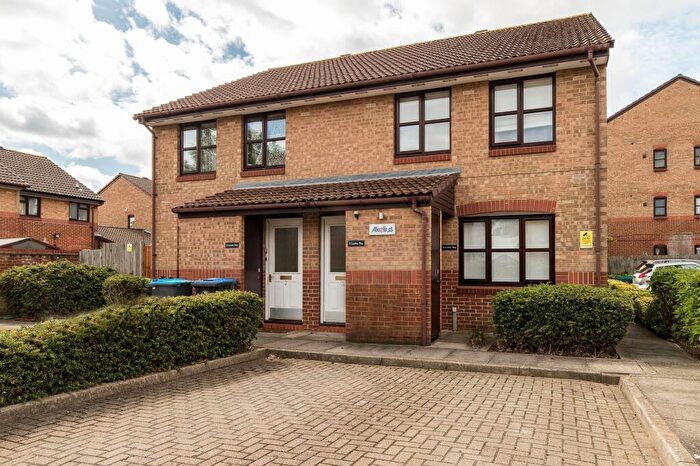 1 Bedroom Flat To Rent In Conifer Way Sudbury Avenue, HA0