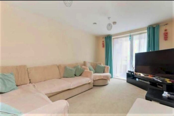 2 Bedroom Flat To Rent In Ladysmith Road, Harrow HA3