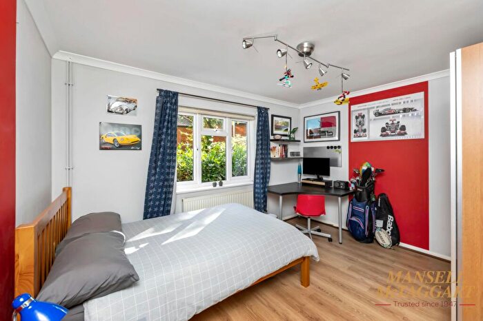 5 Bedroom Detached House For Sale In Durfold Wood, Plaistow, RH14