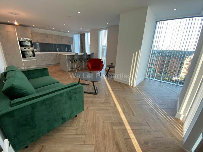 2 Bedroom Apartment To Rent In Victoria Residence, Crown St, M15