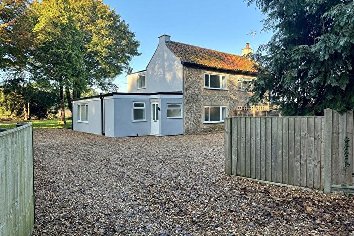 2 Bedroom Semi-Detached House For Sale In Brandon Road, Methwold, IP26