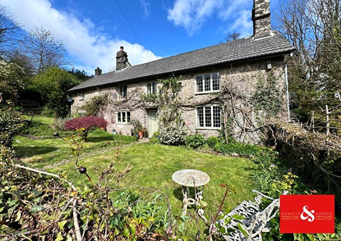 4 Bedroom Semi-Detached House For Sale In Lustleigh, Devon, TQ13