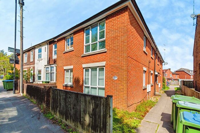 1 Bedroom Flat For Sale In St. Denys Road, Southampton, SO17