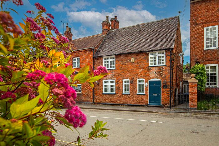 3 Bedroom Cottage For Sale In Main Street, Market Bosworth, CV13