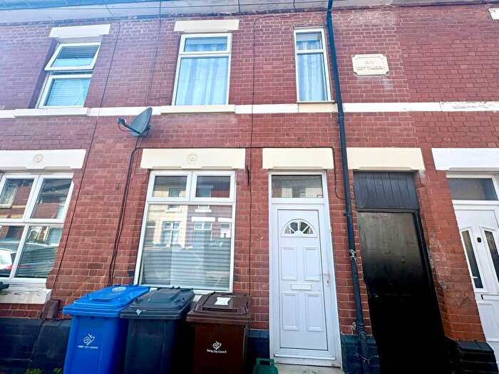 2 Bedroom Property To Rent In Commerce Street, Derby, DE24