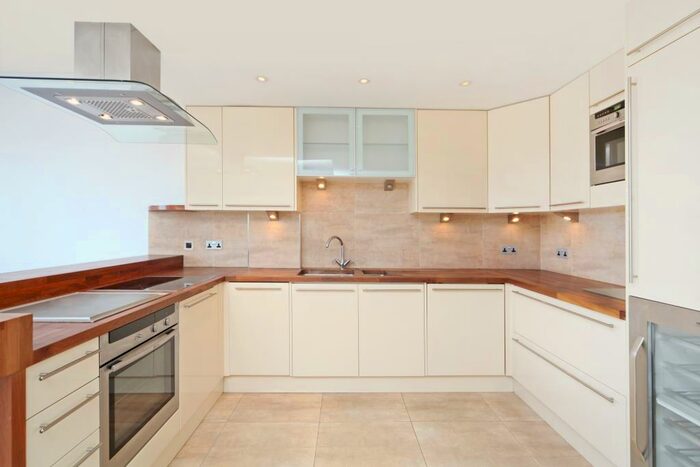 2 Bedroom Apartment To Rent In Regents Park Road, Primrose Hill, NW1