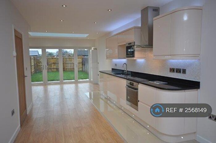 2 Bedroom Semi-Detached House To Rent In Buckingham Corner, Bicester, OX26