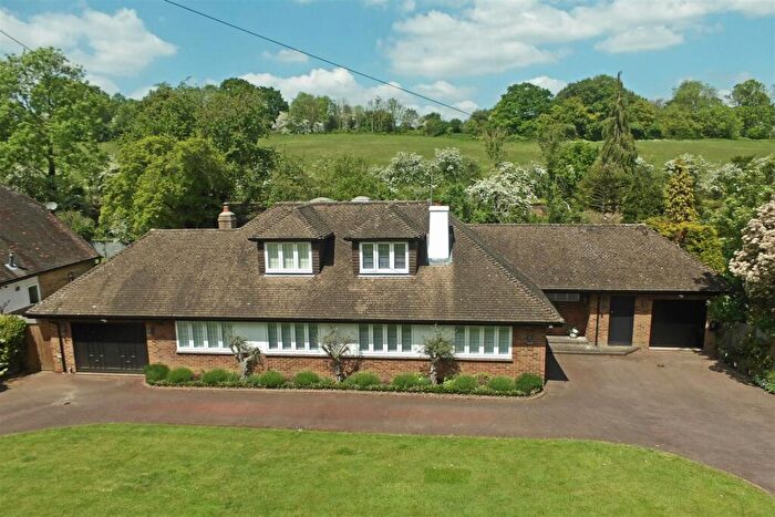 5 Bedroom Detached House For Sale In Forest Drive, Kingswood, KT20