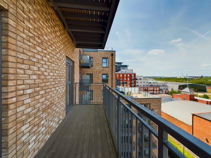 2 Bedroom Flat To Rent In Beaufort Square, Colindale, – Bedrooms Flat, NW9