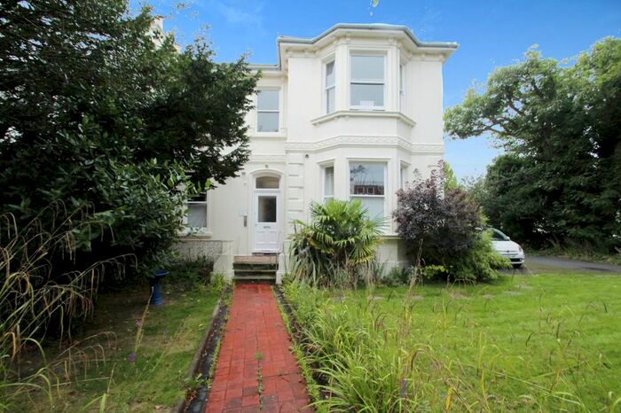 1 Bedroom Flat To Rent In Shelley Road, Worthing, BN11